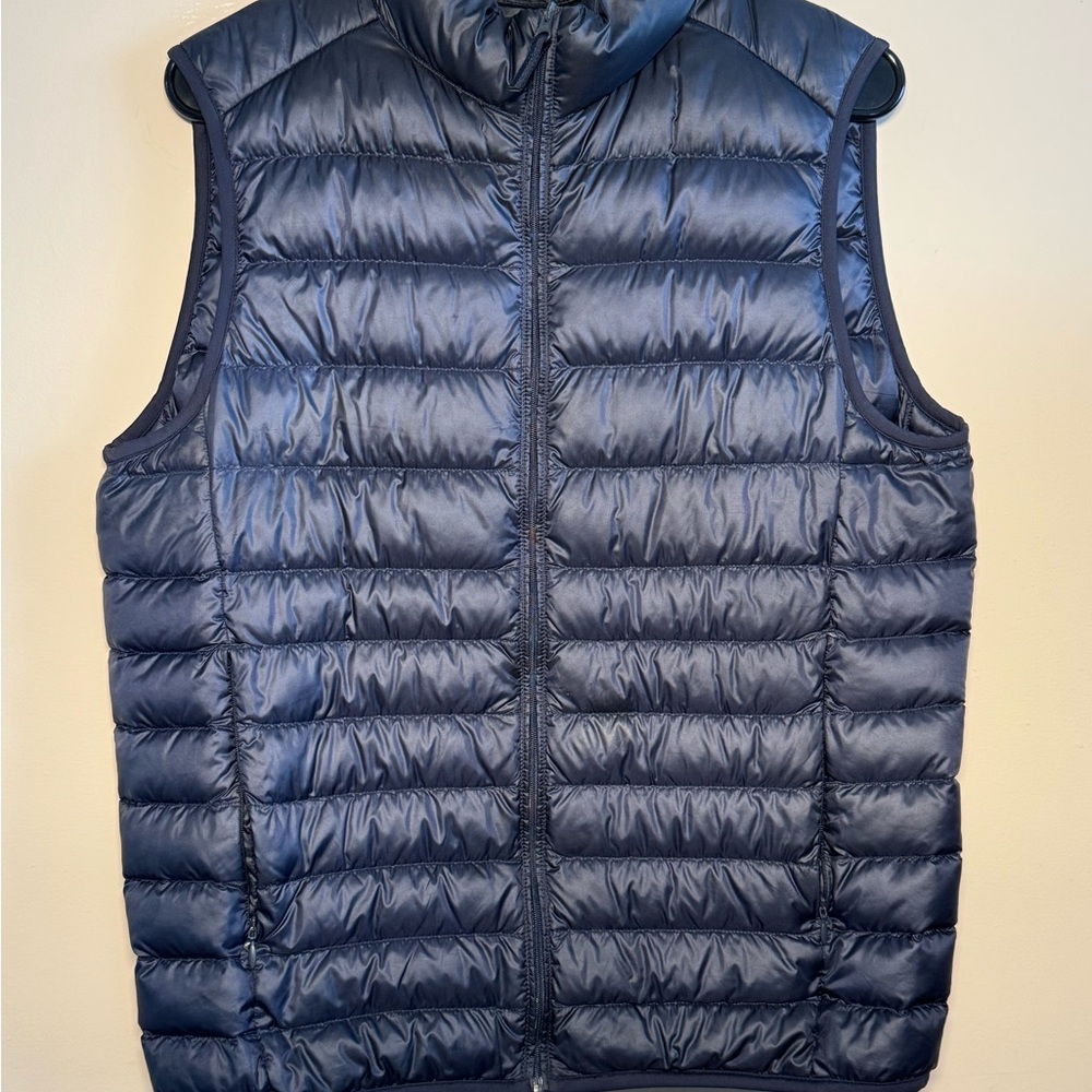 Uniqlo Men's Dark Blue Quilted Vest